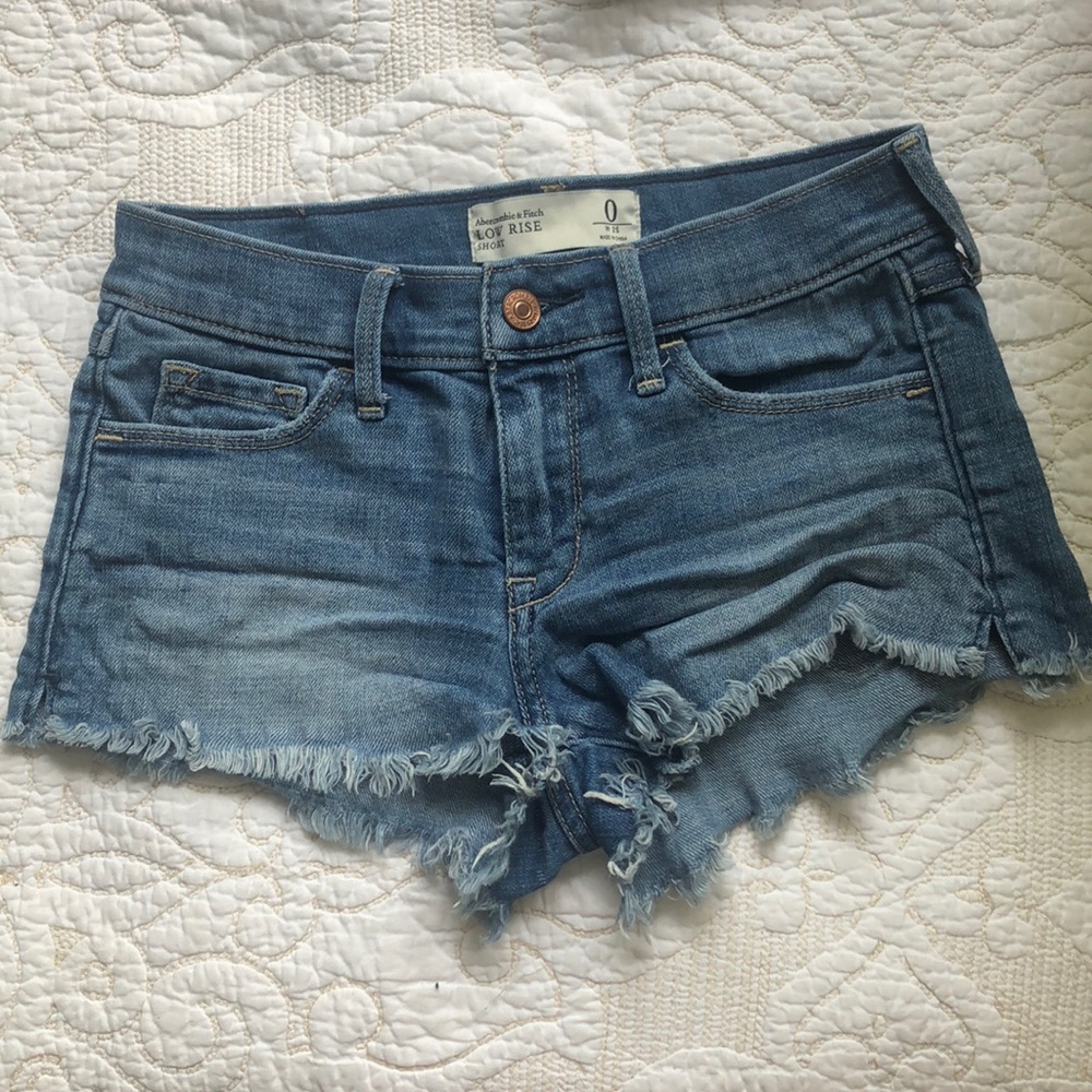 Abercrombie Low Rise Denim Short 0